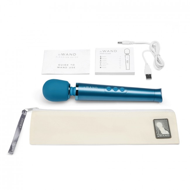 Le Wand Petite Blue Rechargeable Massage Wand - Image 6