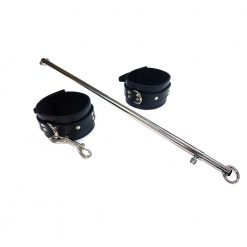 Rouge Garments Adjustable Leg Spreader Bar Black